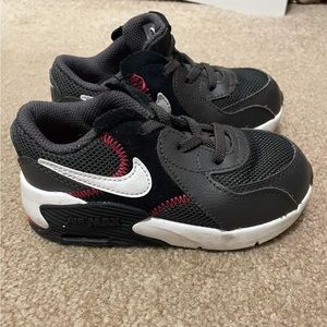 Nike toddler size 9
